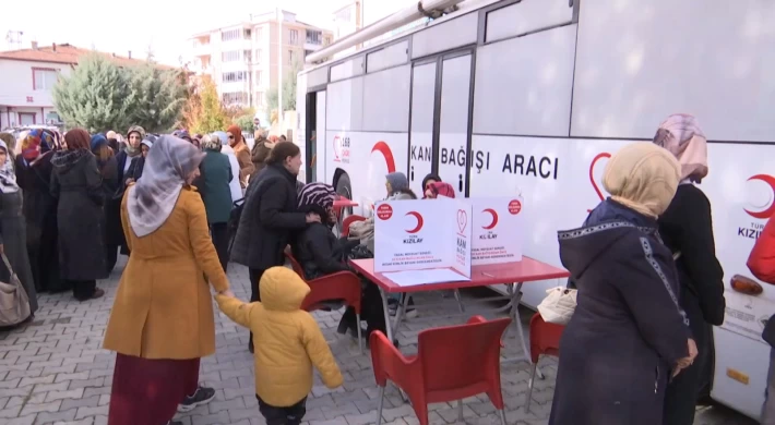 Elazığ Halk Eğitim Merkezi'nden Türk Kızılay’ına Kan Bağışı Desteği