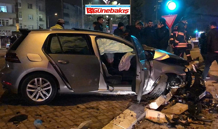 Elazığ'da Trafik Kazasında 4 Kişi Yaralandı