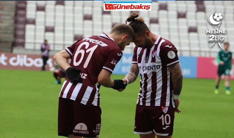 Gakgoş Gol Olup Yağdı!