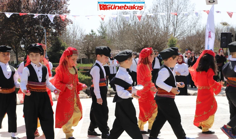 50. Yıl Parkı'nda Renkli 23 Nisan Coşkusu