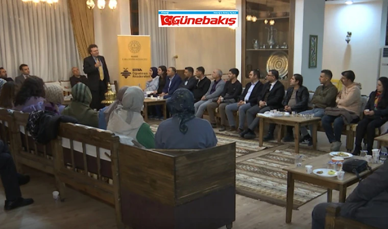 Dr. Ali Gemuhluoğlu, Şehir ve Kültür Üzerine Eğitim Verdi