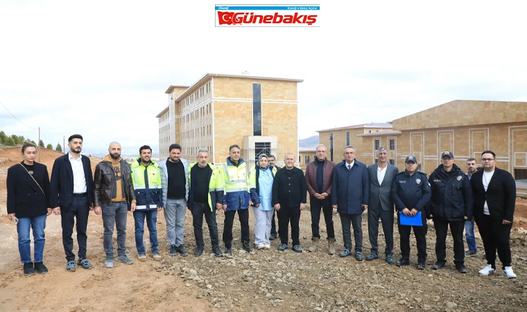 Vali Hatipoğlu, Elazığ’daki Yatırım Projelerinde Sona Yaklaşılan İnşaatları Denetledi