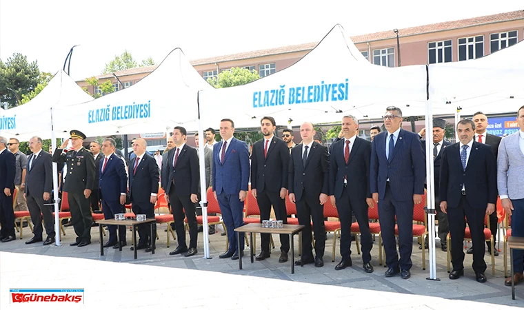 Cumhuriyet Meydanı’nda 19 Mayıs Coşkusu: 106. Yıl Gururla Kutlandı