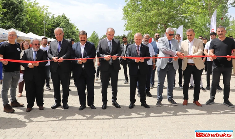 Elazığ, AÜB Tanıtım Fuarına Ev Sahipliği Yaptı