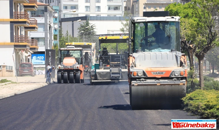 Elazığ Belediyesi Fen İşleri Müdürlüğü’nden Asfalt Yenileme Çalışmaları