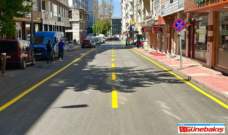 Elazığ Belediyesi Tarafından, Asfaltlanan Yolların Çizgileri Çekildi