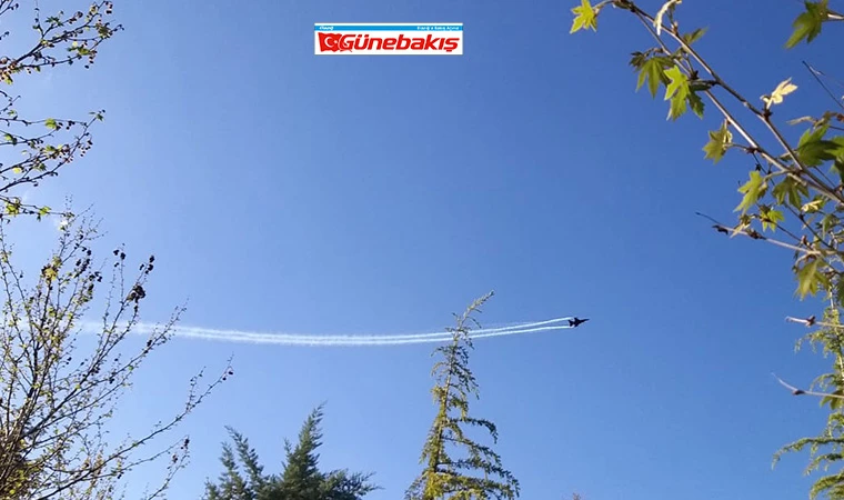 Elazığ Semalarında Büyük Gösteri İçin Provalar Devam Ediyor