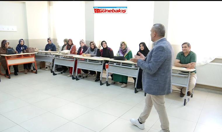 Elazığ’da 500 Din Kültürü ve Ahlak Bilgisi Öğretmenine Seminer