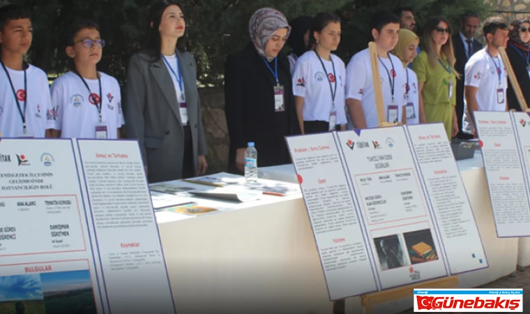 Genç Beyinlerden Büyük Fikirler: Çemişgezek’te 4006-TÜBİTAK Bilim Fuarı Açıldı