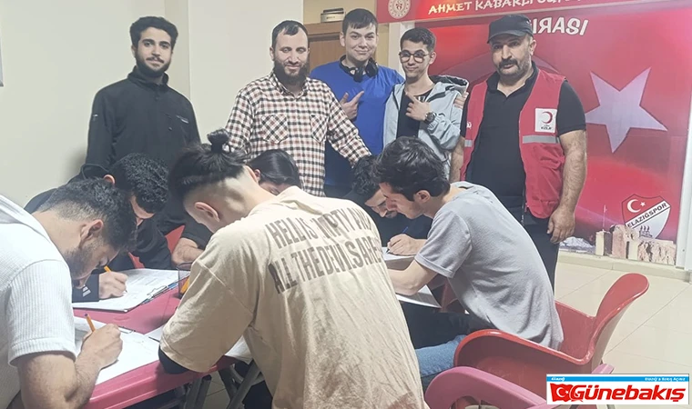 GSB Elazığ Yurtlarında Gençler Kan Bağışıyla Umut Oluyor