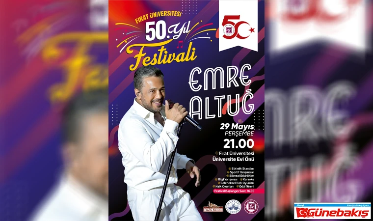 Ünlü Sanatçı Emre Altuğ Hayranlarıyla Buluşuyor