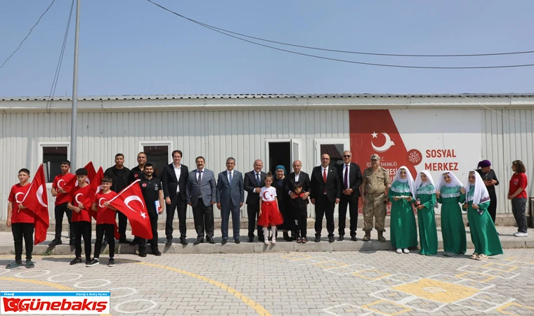 Bayramda Anlamlı Ziyaret: Soydaşlarla Kucaklaştılar