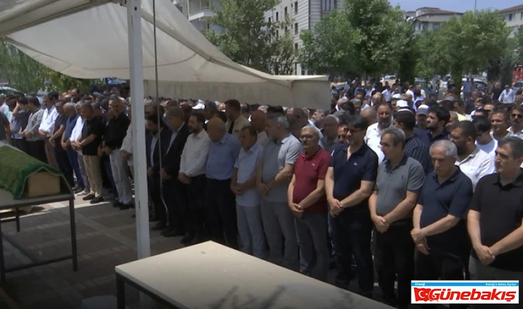 Elazığ Müteahhitler Derneği Kurucusunun Annesi Vefat Etti