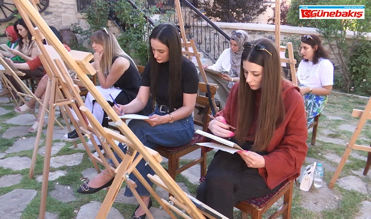 Harput’ta Fırçalar Tarihe Dokundu