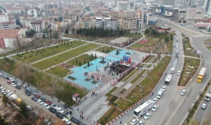 Elazığ'da Yazar Cengiz Aytmatov’un Adını Taşıyan Park ve Anıt Açıldı