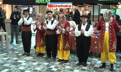 Özel Bireylerin El Emeği Ürünleri Sergisi Açıldı