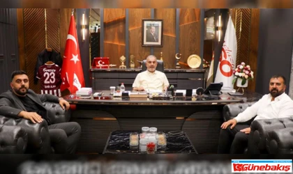 6. Noter İçin Galericilerden Başkan Alan’a Minnet Ziyareti