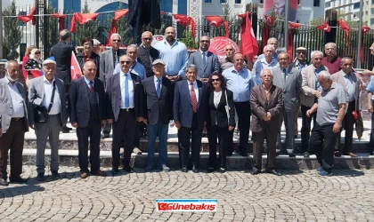 ADD Elazığ’dan 19 Mayıs’ta Anlamlı Tören: Atatürk Anıtı’na Çelenk Sunuldu