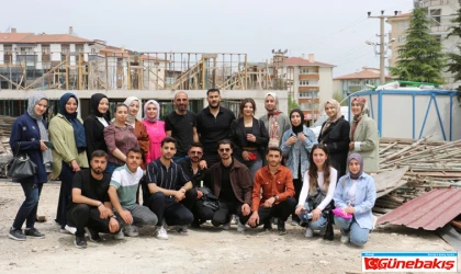 Fırat Üniversitesi İletişim Fakültesi Öğrencilerinden 1 Mayıs’a Özel Anlamlı Ziyaret