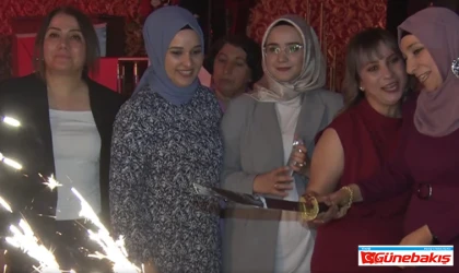 Özel Güne Özel Etkinlik: Sağlık-Sen Elazığ Şubesi’nden Anlamlı Kutlama