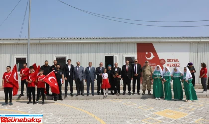 Bayramda Anlamlı Ziyaret: Soydaşlarla Kucaklaştılar