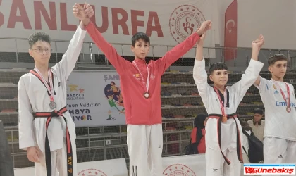 Elazığ Erkek Taekwondo Takımı Bölge Şampiyonu Oldu