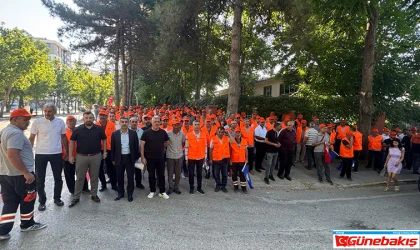 Elazığ’da İşçiler Sokağa İndi: ‘Sadaka Değil, Hakkımızı İstiyoruz!’
