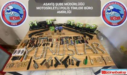 Elazığ’da Ruhsatsız Silah ve Çok Sayıda Kesici Alet Ele Geçirildi