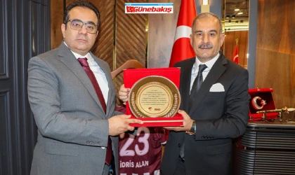 Elazığspor’dan Başkan Alan’a Teşekkür Ziyareti