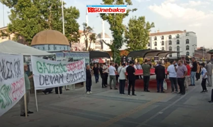Gazze İçin 'Sessiz Çığlık' 15 Temmuz Demokrasi Meydanı’nda Yükseldi