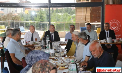Vali Hatipoğlu, Babalar Günü’nde Şehit Babaları ve Gazilerle Buluştu
